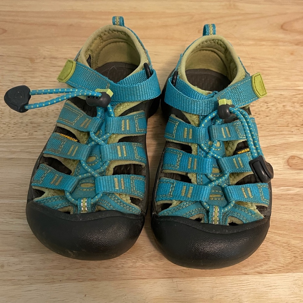 Keen sandals- size toddler 11